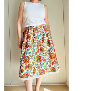 Vintage A Line Floral Print Skirt Size M Multi Colors Needlepoint Style Print